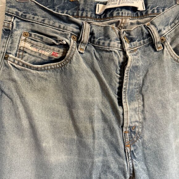 Diesel Industry Denim Division Men's Straight-Leg Jeans Size 34 Made In Italy - Picture 10 of 13